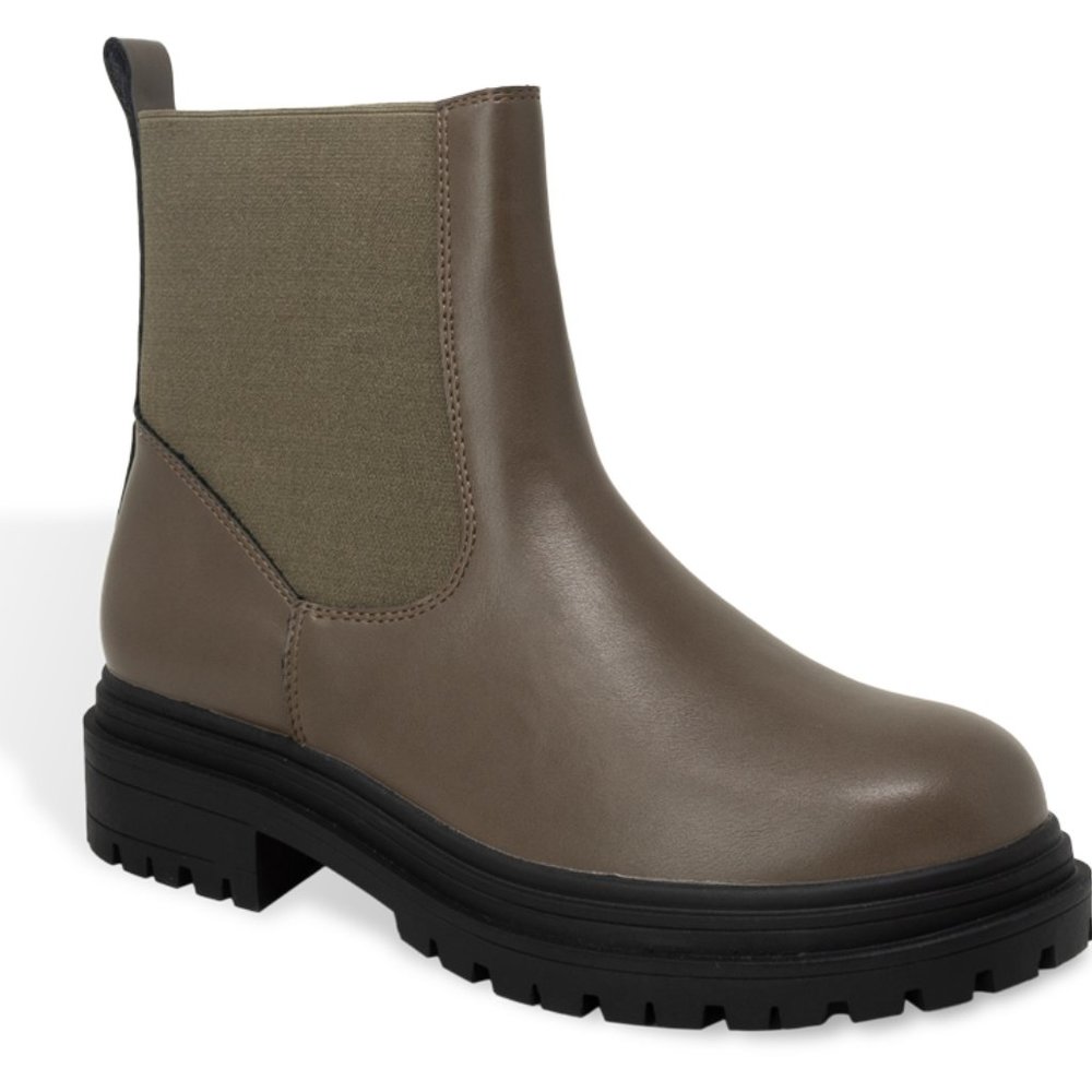 Women’s Chunky Chelsea Combat Ankle Booties - Picture 2 of 4